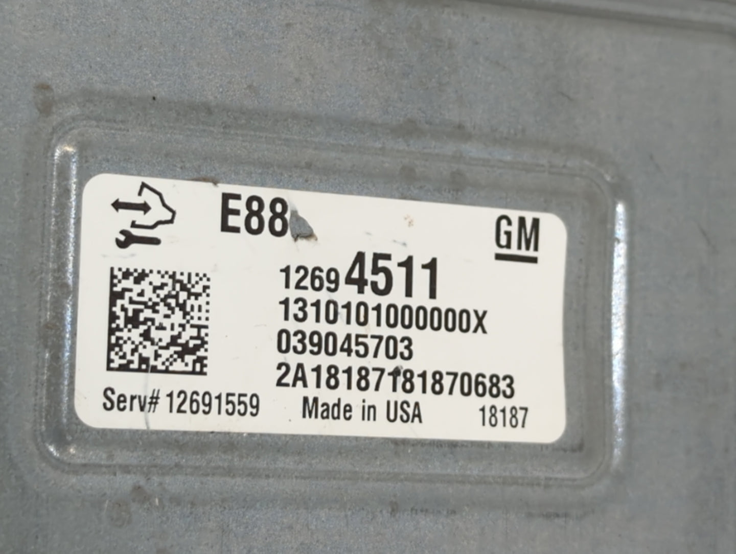 2018-2019 Chevrolet Malibu PCM Engine Control Computer ECU ECM PCU OEM P/N:12699666 12689129, 12694511 Fits Fits 2018 2019 O