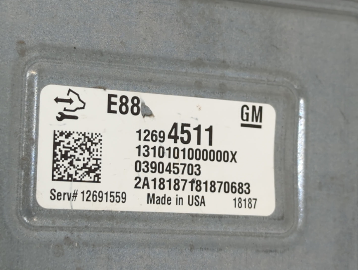 2018-2019 Chevrolet Malibu PCM Engine Control Computer ECU ECM PCU OEM P/N:12699666 12689129, 12694511 Fits Fits 2018 2019 O