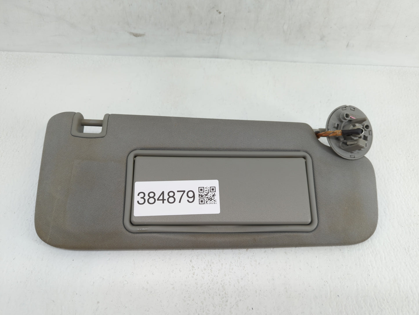 2016-2019 Chevrolet Malibu Sun Visor Shade Replacement Passenger Right Mirror Fits Fits 2016 2017 2018 2019 OEM Used Auto Pa