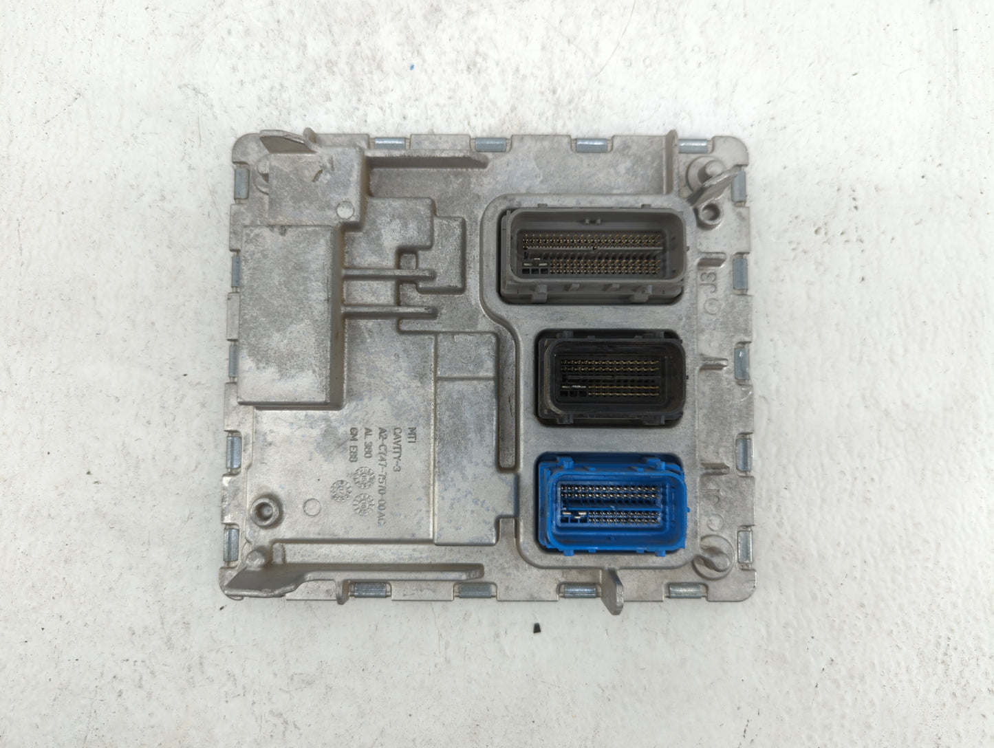 2018-2019 Chevrolet Malibu PCM Engine Control Computer ECU ECM PCU OEM P/N:12699666 12689129, 12694511 Fits Fits 2018 2019 O