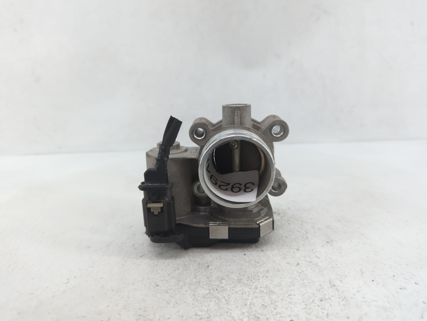 2016-2019 Chevrolet Malibu Throttle Body P/N:12671379AA Fits Fits 2016 2017 2018 2019 OEM Used Auto Parts - Oemusedautoparts