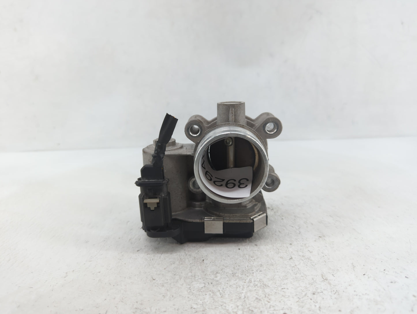 2016-2019 Chevrolet Malibu Throttle Body P/N:12671379AA Fits Fits 2016 2017 2018 2019 OEM Used Auto Parts - Oemusedautoparts