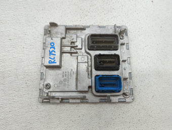 compare product 2018-2019 Chevrolet Malibu PCM Engine Control Computer ECU ECM PCU OEM P/N:12691559 89981-33050, 12699666 Fits Fits 2018 2019 OEM Used Auto Parts