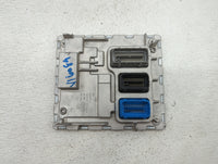 2018-2019 Chevrolet Malibu PCM Engine Control Computer ECU ECM PCU OEM P/N:12680194 12687836, 12691559 Fits Fits 2018 2019 O