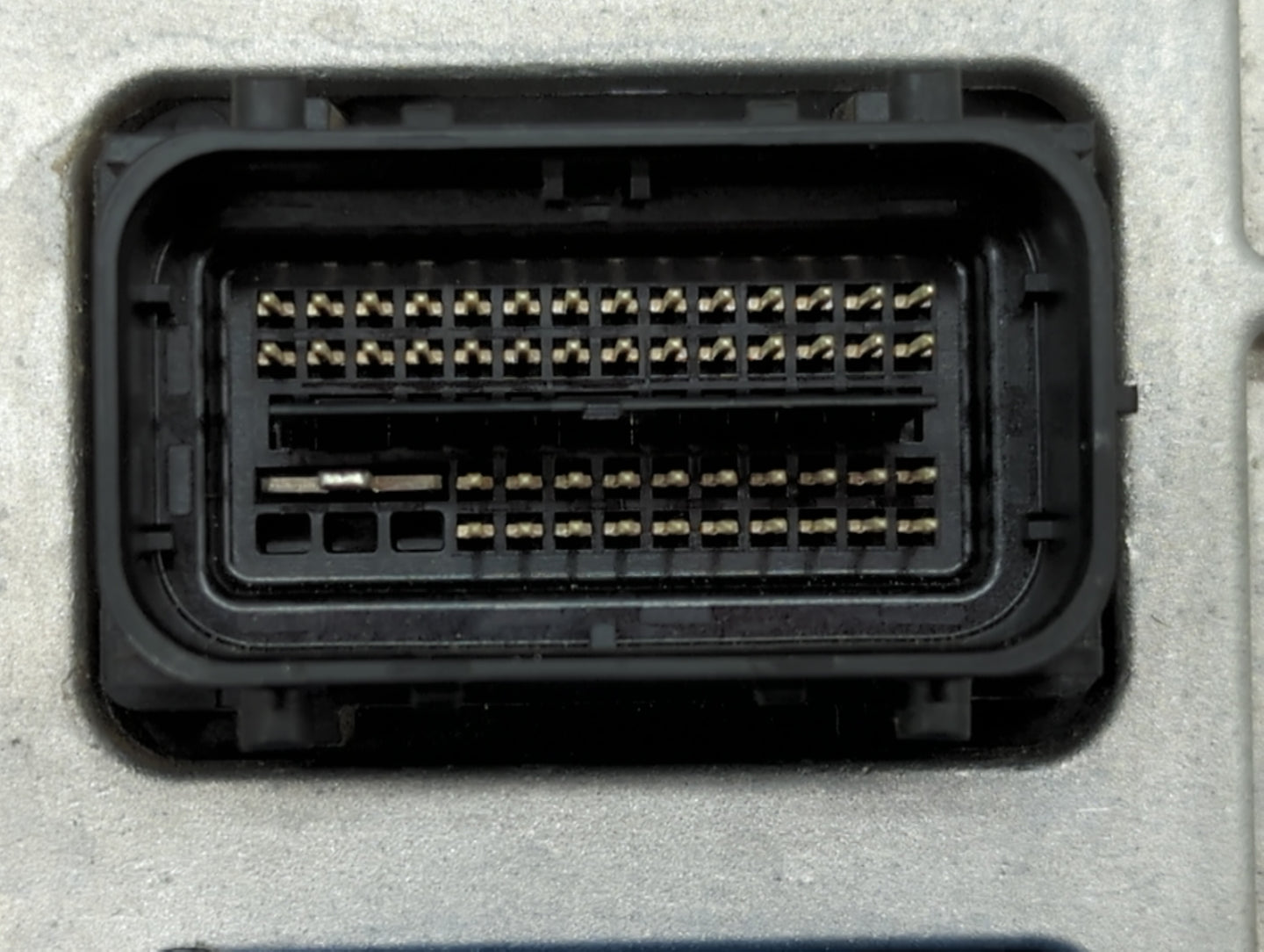 2018-2019 Chevrolet Malibu PCM Engine Control Computer ECU ECM PCU OEM P/N:12680194 12687836, 12691559 Fits Fits 2018 2019 O