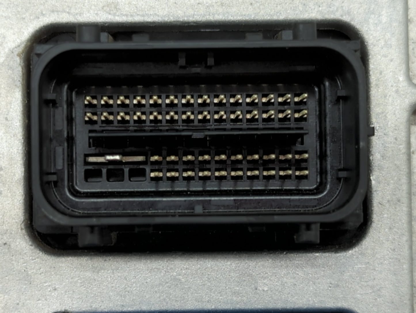 2018-2019 Chevrolet Malibu PCM Engine Control Computer ECU ECM PCU OEM P/N:12680194 12687836, 12691559 Fits Fits 2018 2019 O