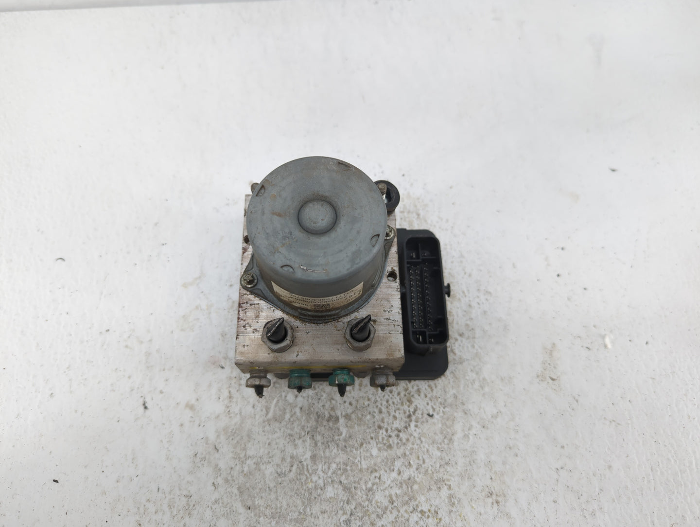 2018 Chevrolet Malibu ABS Pump Control Module Replacement P/N:065055766 84205167, 84325538 Fits OEM Used Auto Parts - Oemuse