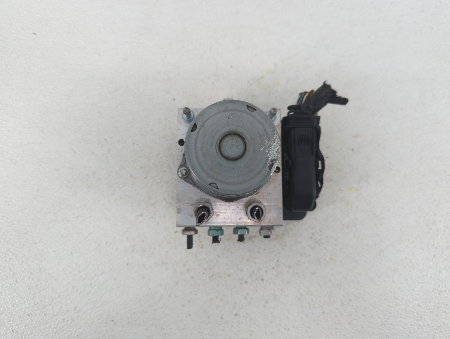 2018 Chevrolet Malibu ABS Pump Control Module Replacement P/N:065055766 84205167, 84325538 Fits OEM Used Auto Parts - Oemuse