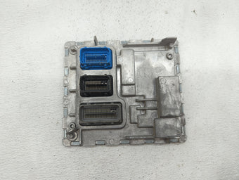 compare product 2018-2019 Chevrolet Malibu PCM Engine Control Computer ECU ECM PCU OEM P/N:12680194 12687836, 12691559 Fits Fits 2018 2019 OEM Used Auto Parts