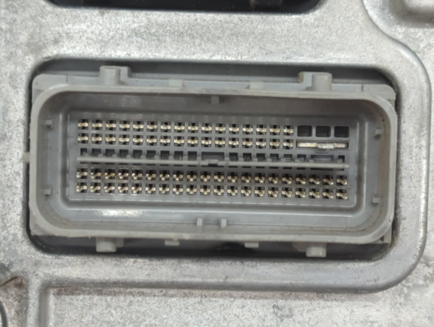 2018-2019 Chevrolet Malibu PCM Engine Control Computer ECU ECM PCU OEM P/N:12680194 12687836, 12691559 Fits Fits 2018 2019 O