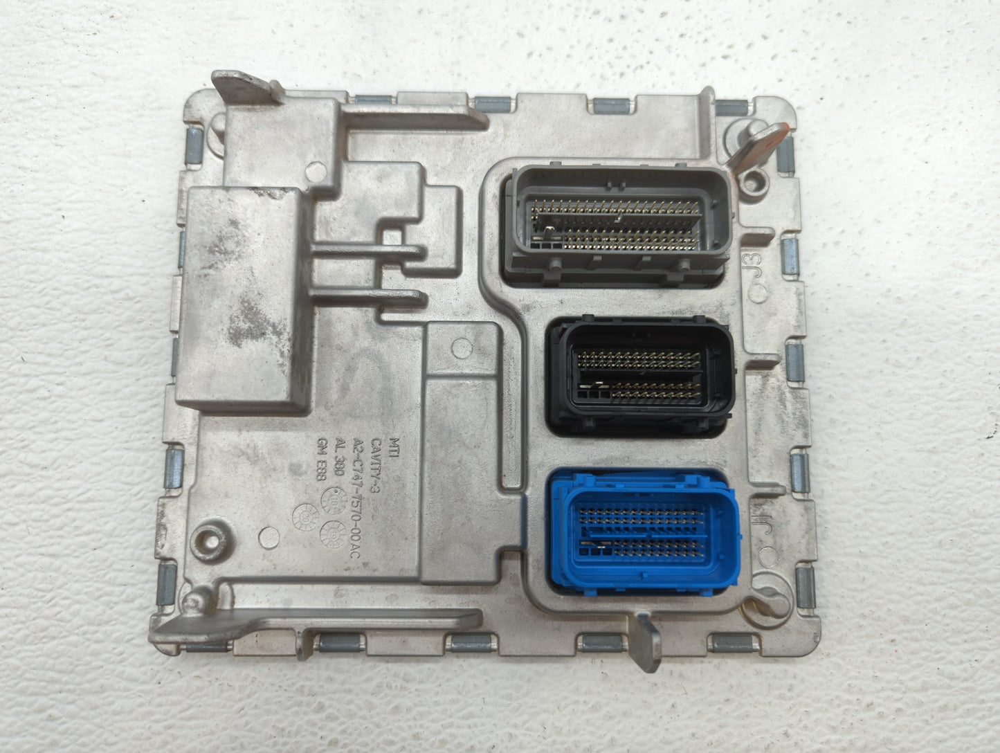 2018-2019 Chevrolet Malibu PCM Engine Control Computer ECU ECM PCU OEM P/N:12691559 12694511, 12680194 Fits Fits 2018 2019 O