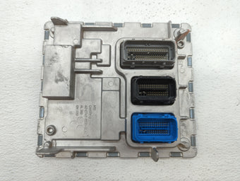 compare product 2018-2019 Chevrolet Malibu PCM Engine Control Computer ECU ECM PCU OEM P/N:12691559 12694511, 12680194 Fits Fits 2018 2019 OEM Used Auto Parts