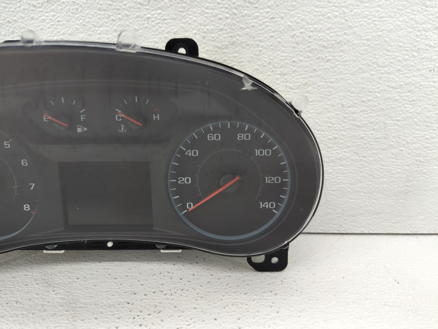 2017-2018 Chevrolet Malibu Instrument Cluster Speedometer Gauges P/N:84075670 84356877, 84128302, 84451585 Fits Fits 2017 20