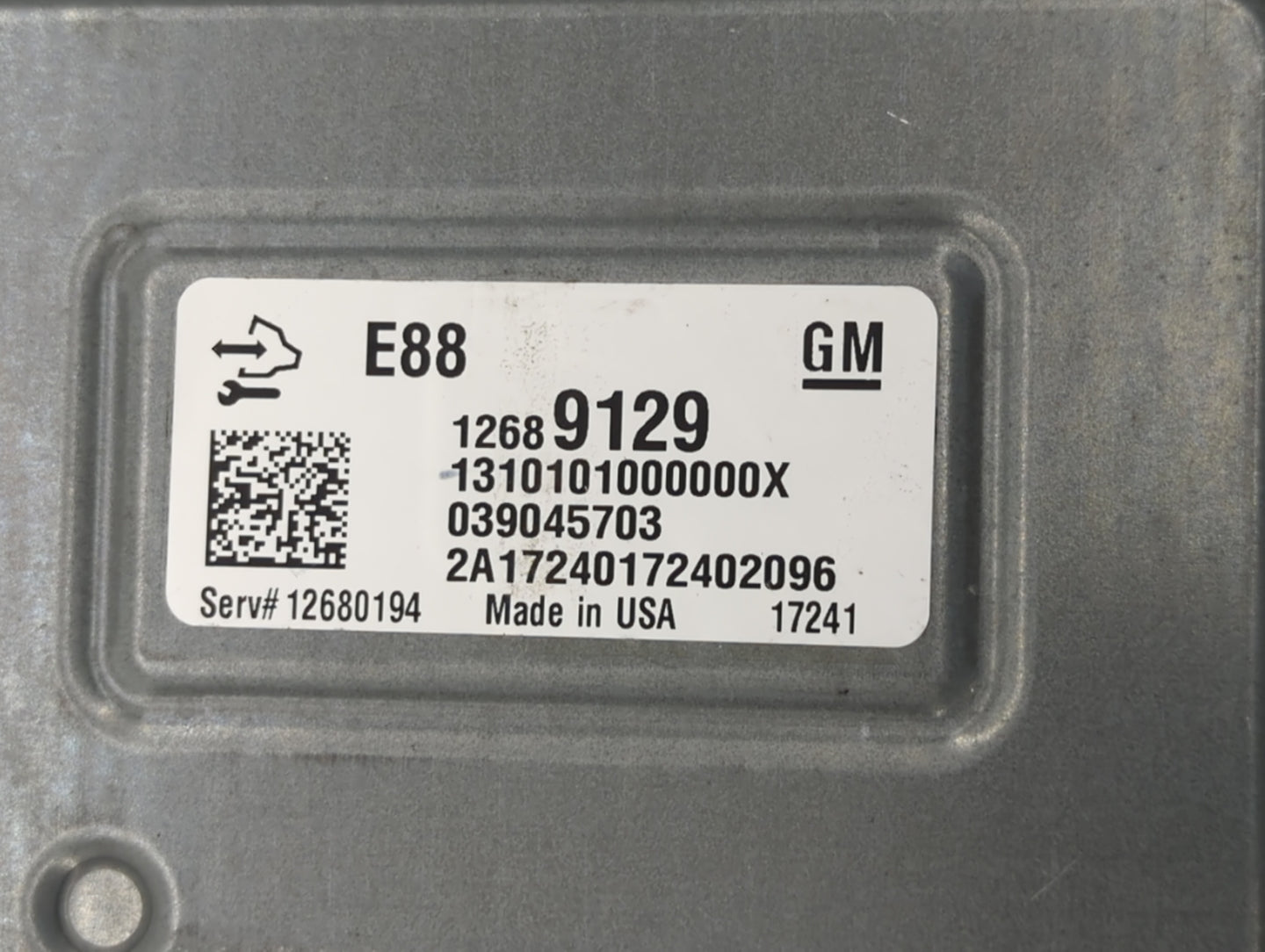 2018-2019 Chevrolet Malibu PCM Engine Control Computer ECU ECM PCU OEM P/N:12689129 12699666, 12697426 Fits Fits 2018 2019 O