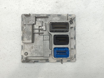 2018-2019 Chevrolet Malibu PCM Engine Control Computer ECU ECM PCU OEM P/N:12699666 12689129, 12697426 Fits Fits 2018 2019 O