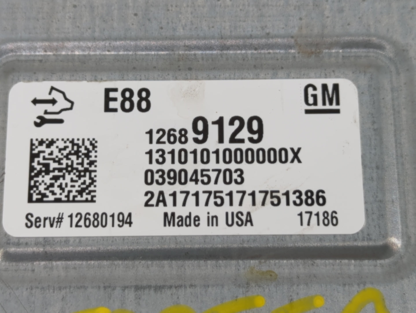2018-2019 Chevrolet Malibu PCM Engine Control Computer ECU ECM PCU OEM P/N:12699666 12689129, 12697426 Fits Fits 2018 2019 O
