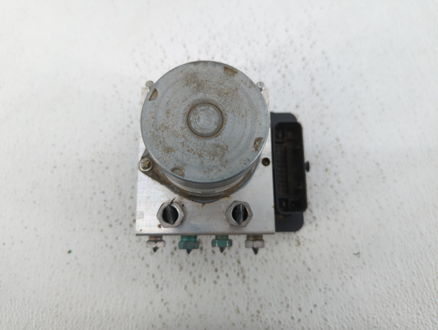 2018 Chevrolet Malibu ABS Pump Control Module Replacement P/N:065055766 84205167, 84325538 Fits OEM Used Auto Parts - Oemuse