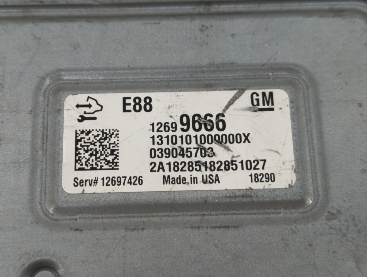 2018-2019 Chevrolet Malibu PCM Engine Control Computer ECU ECM PCU OEM P/N:12697426 12699666, 12680194 Fits Fits 2018 2019 O