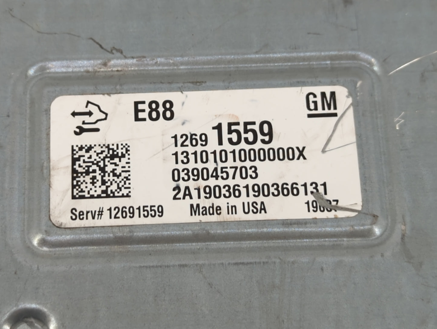 2018-2019 Chevrolet Malibu PCM Engine Control Computer ECU ECM PCU OEM P/N:12691559 Fits Fits 2018 2019 OEM Used Auto Parts 