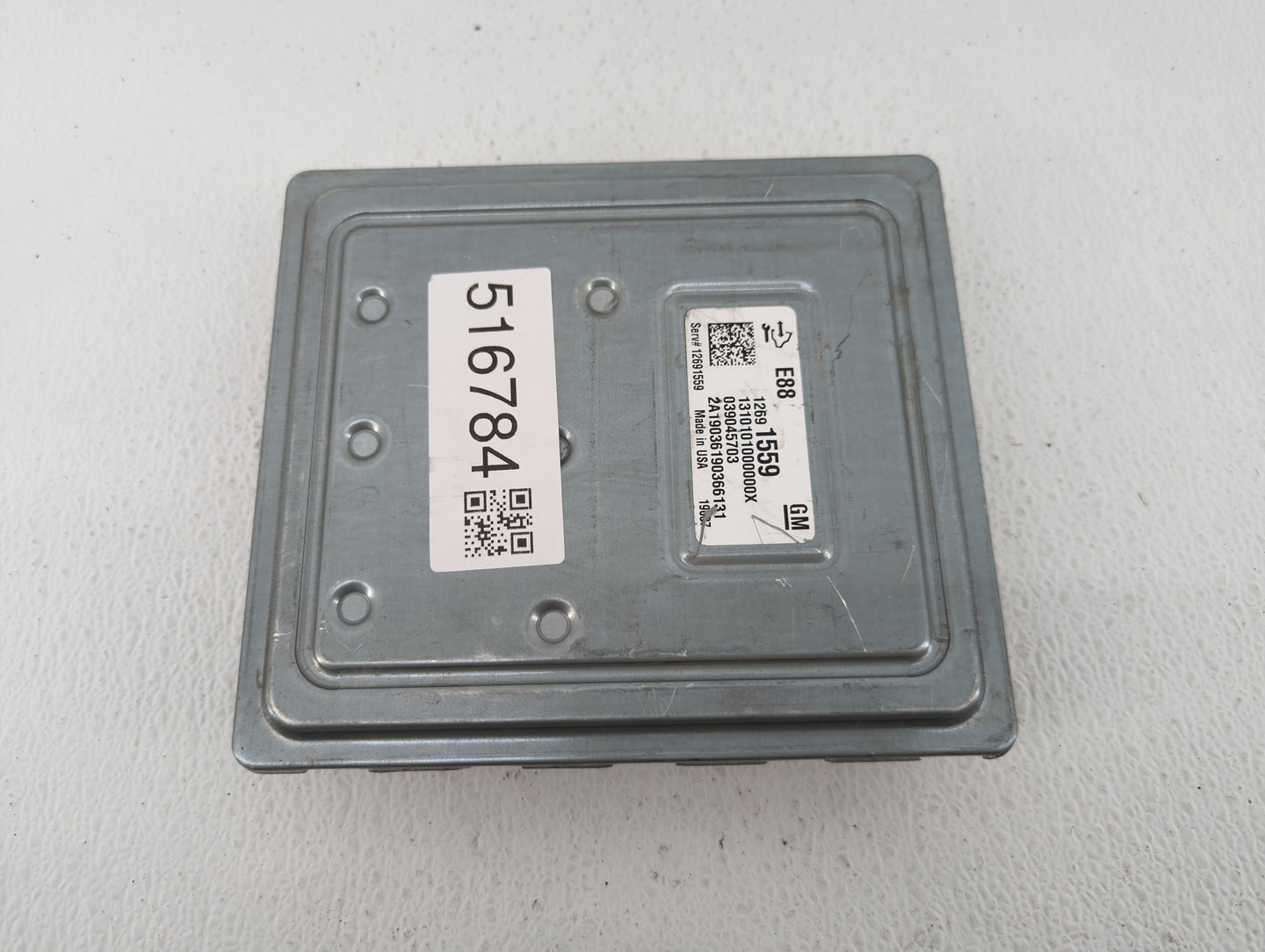2018-2019 Chevrolet Malibu PCM Engine Control Computer ECU ECM PCU OEM P/N:12691559 Fits Fits 2018 2019 OEM Used Auto Parts 