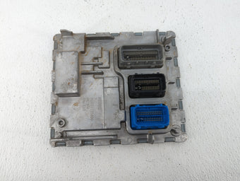 compare product 2018-2019 Chevrolet Malibu PCM Engine Control Computer ECU ECM PCU OEM P/N:12691559 12694511 Fits Fits 2018 2019 OEM Used Auto Parts
