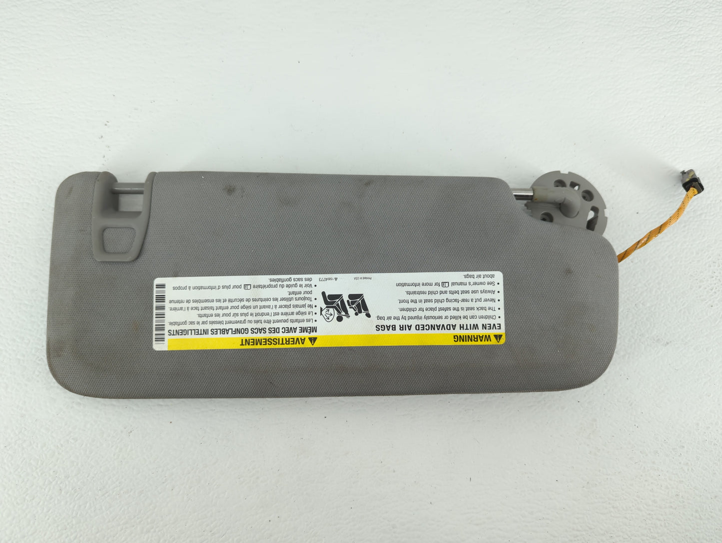 2016-2021 Chevrolet Malibu Sun Visor Shade Replacement Driver Left Mirror Fits Fits 2016 2017 2018 2019 2020 2021 OEM Used A