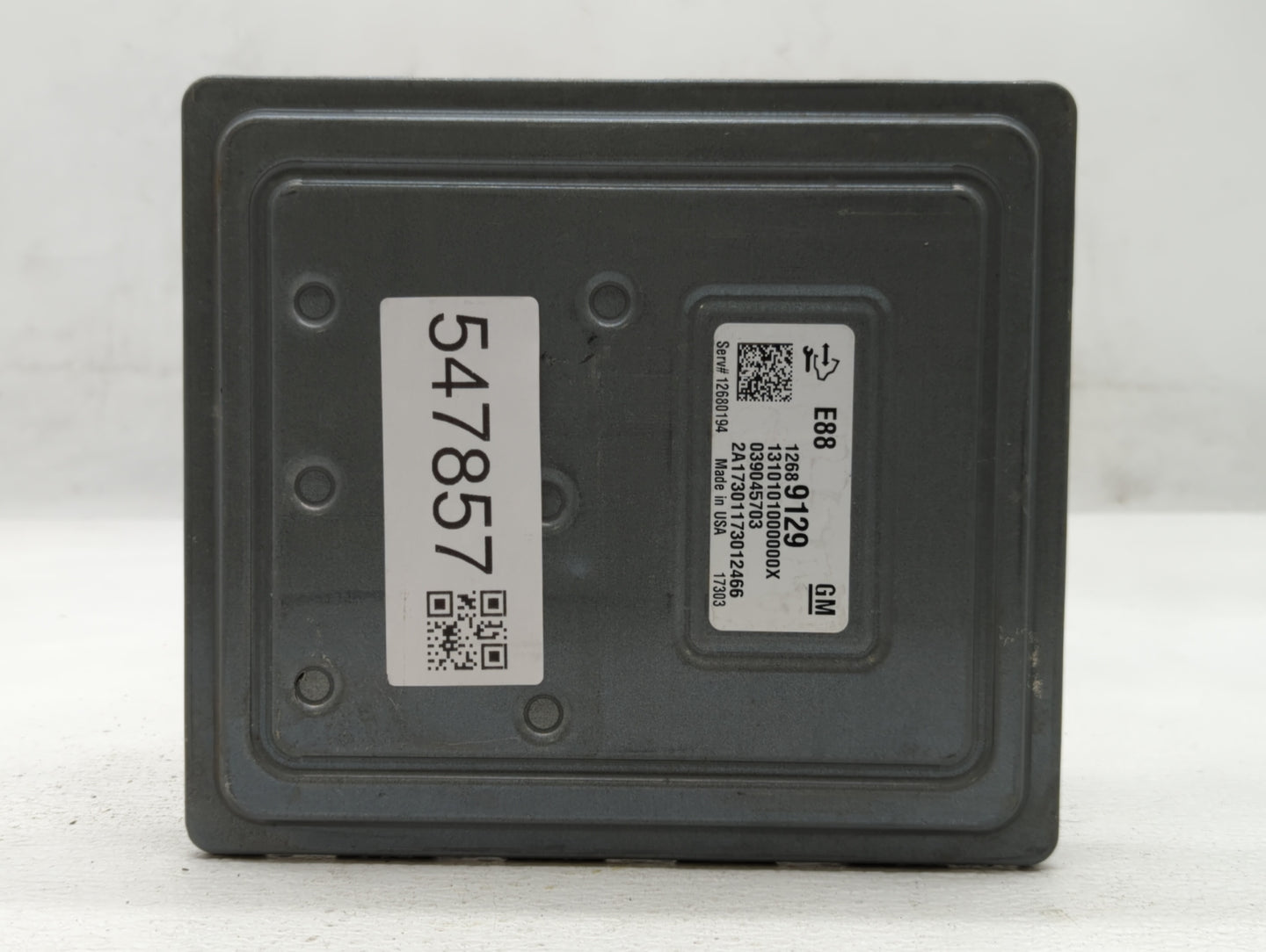 2018-2019 Chevrolet Malibu PCM Engine Control Computer ECU ECM PCU OEM P/N:12691559, 12699666, 12697426 Fits Fits 2018 2019 