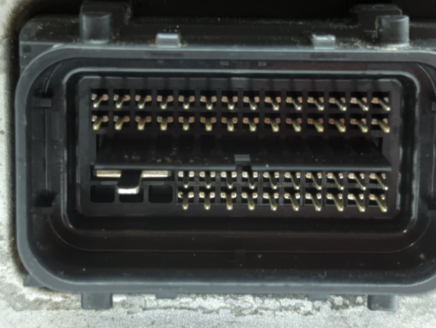 2018-2019 Chevrolet Malibu PCM Engine Control Computer ECU ECM PCU OEM P/N:12691559 12699666, 12697426 Fits Fits 2018 2019 O