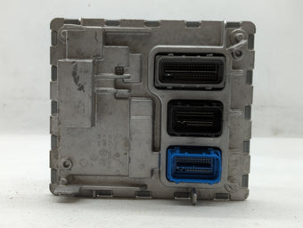 compare product 2018-2019 Chevrolet Malibu PCM Engine Control Computer ECU ECM PCU OEM P/N:12691559 12699666, 12697426 Fits Fits 2018 2019 OEM Used Auto Parts