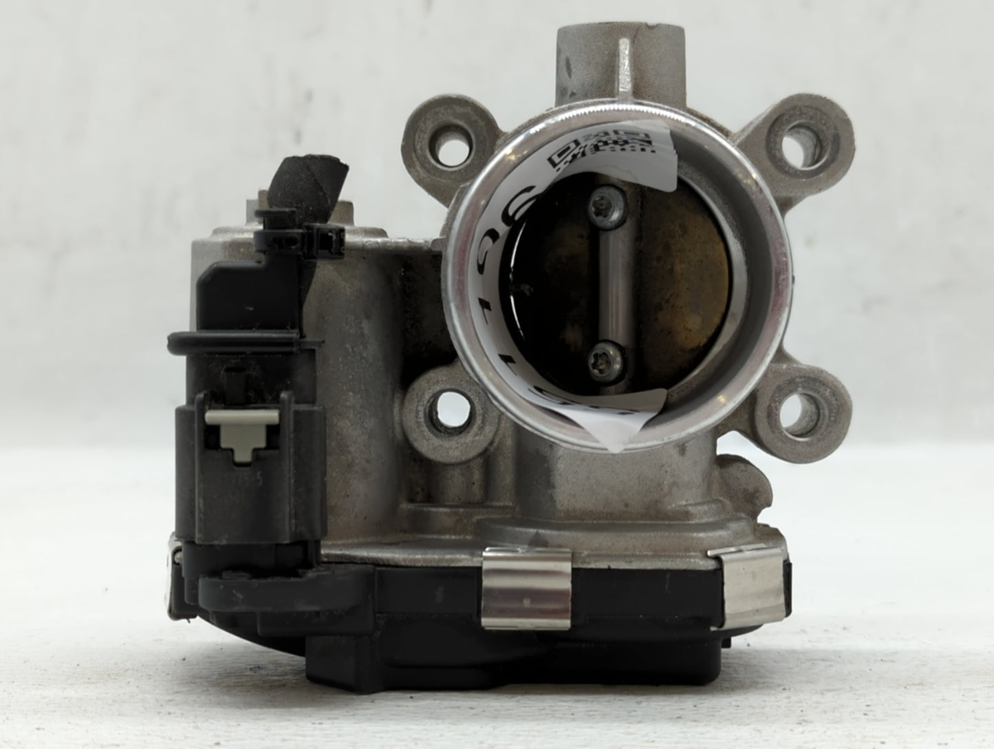 2016-2021 Chevrolet Malibu Throttle Body P/N:12671379AA Fits Fits 2016 2017 2018 2019 2020 2021 2022 OEM Used Auto Parts - O