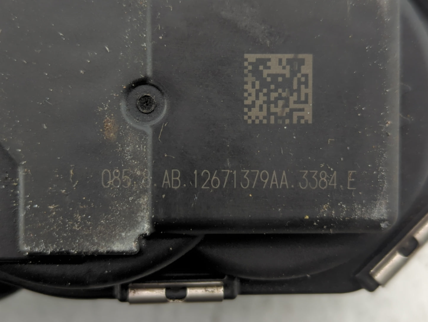 2016-2021 Chevrolet Malibu Throttle Body P/N:12671379AA Fits Fits 2016 2017 2018 2019 2020 2021 2022 OEM Used Auto Parts - O