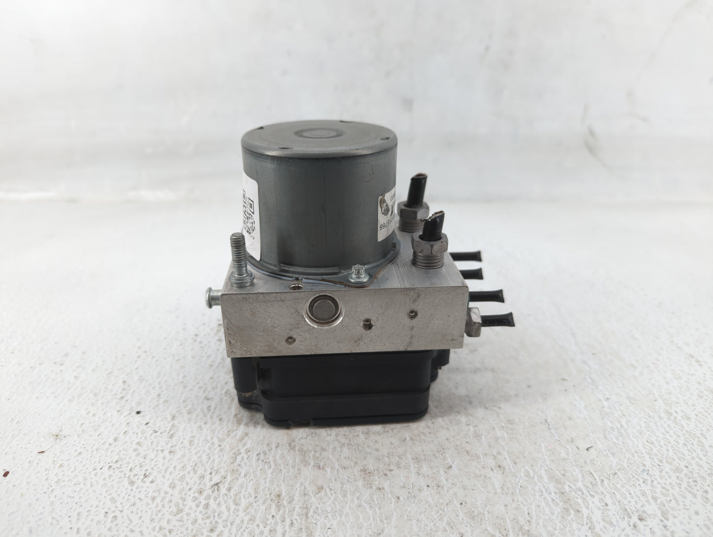 2018 Chevrolet Malibu ABS Pump Control Module Replacement P/N:84325538 065055766 Fits OEM Used Auto Parts - Oemusedautoparts