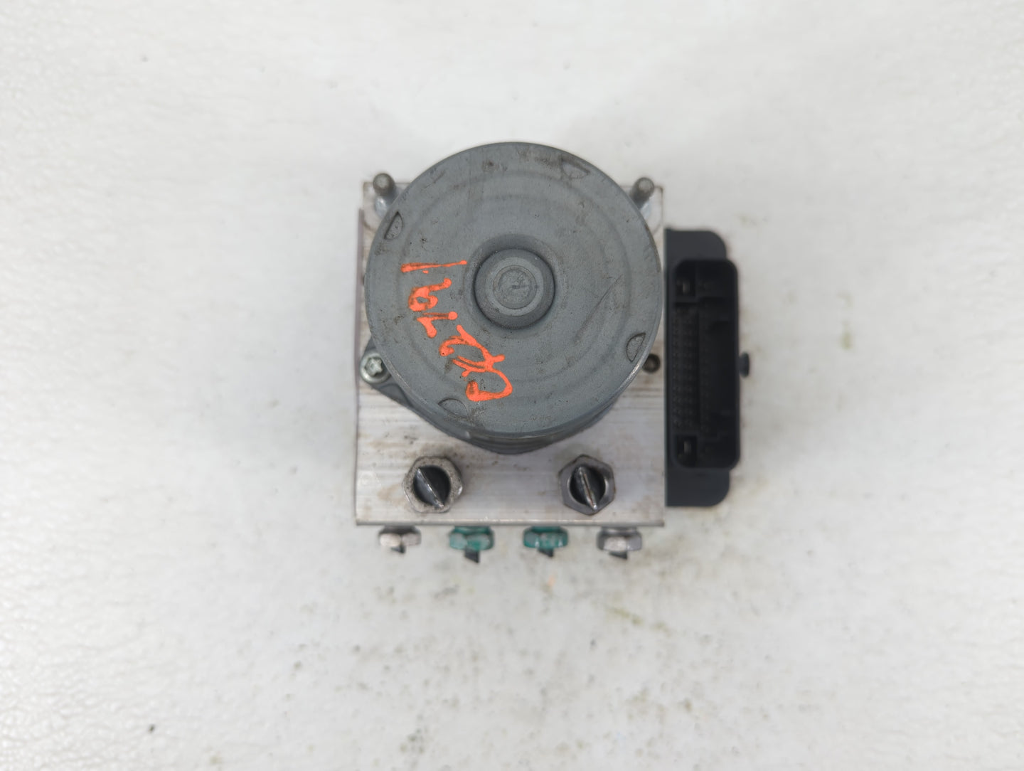2018 Chevrolet Malibu ABS Pump Control Module Replacement P/N:065055766 84325538, 84205167 Fits OEM Used Auto Parts - Oemuse