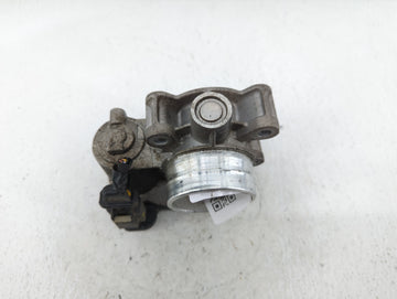 2016-2021 Chevrolet Malibu Throttle Body P/N:12671379AA Fits Fits 2016 2017 2018 2019 2020 2021 2022 OEM Used Auto Parts