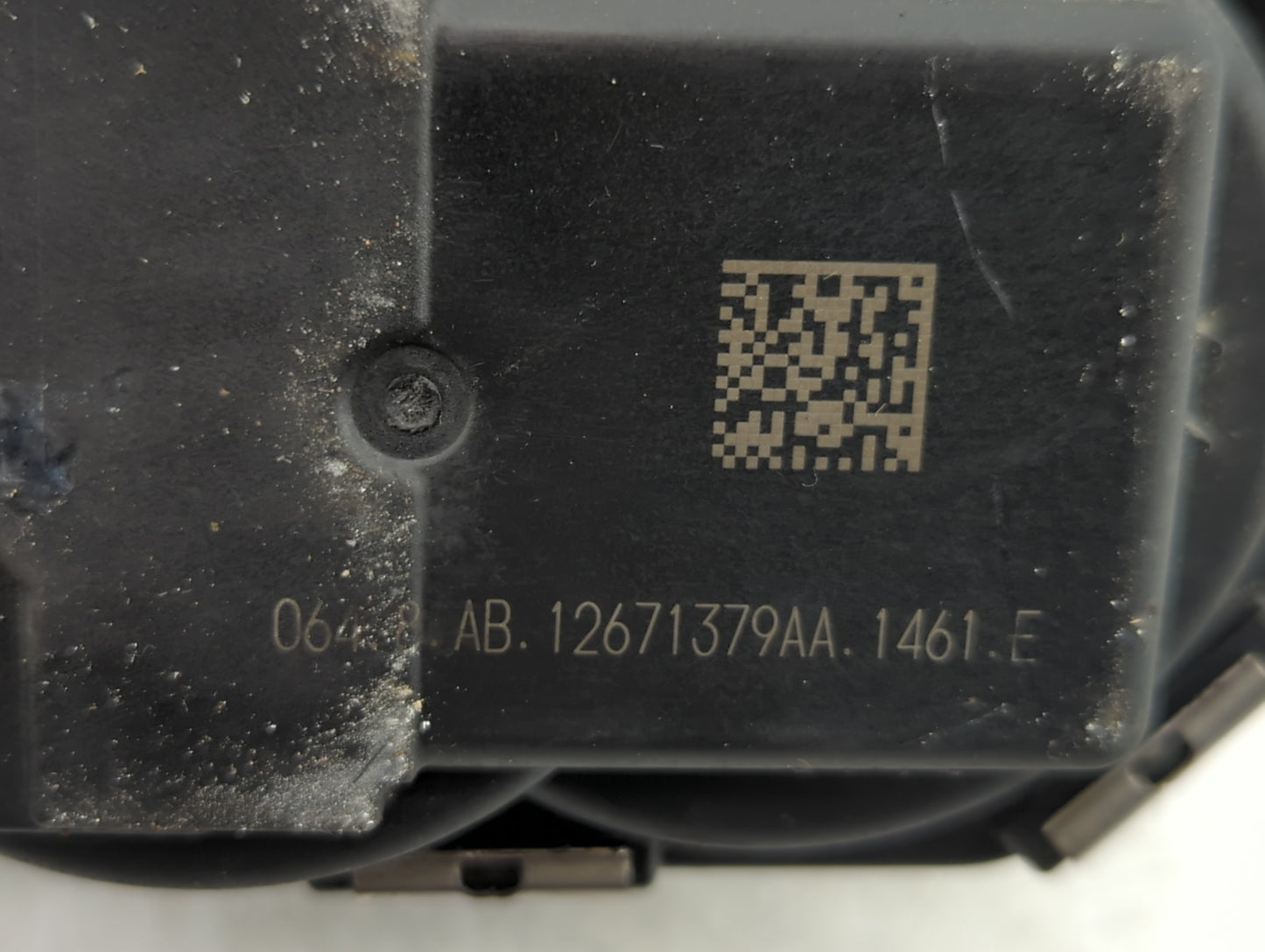 2016-2021 Chevrolet Malibu Throttle Body P/N:12671379AA Fits Fits 2016 2017 2018 2019 2020 2021 2022 OEM Used Auto Parts - O