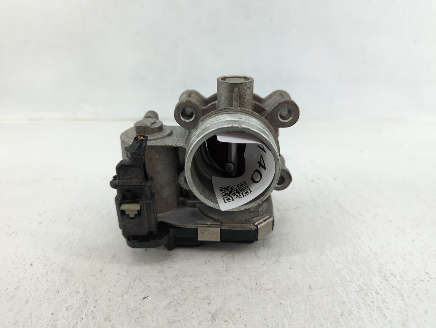 2016-2021 Chevrolet Malibu Throttle Body P/N:12671379AA Fits Fits 2016 2017 2018 2019 2020 2021 2022 OEM Used Auto Parts - O