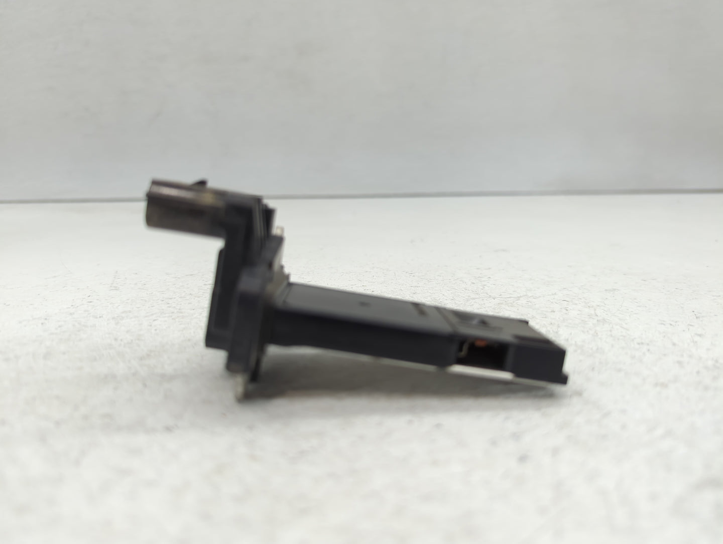 2016-2021 Chevrolet Malibu Mass Air Flow Meter Maf - Oemusedautoparts1.com