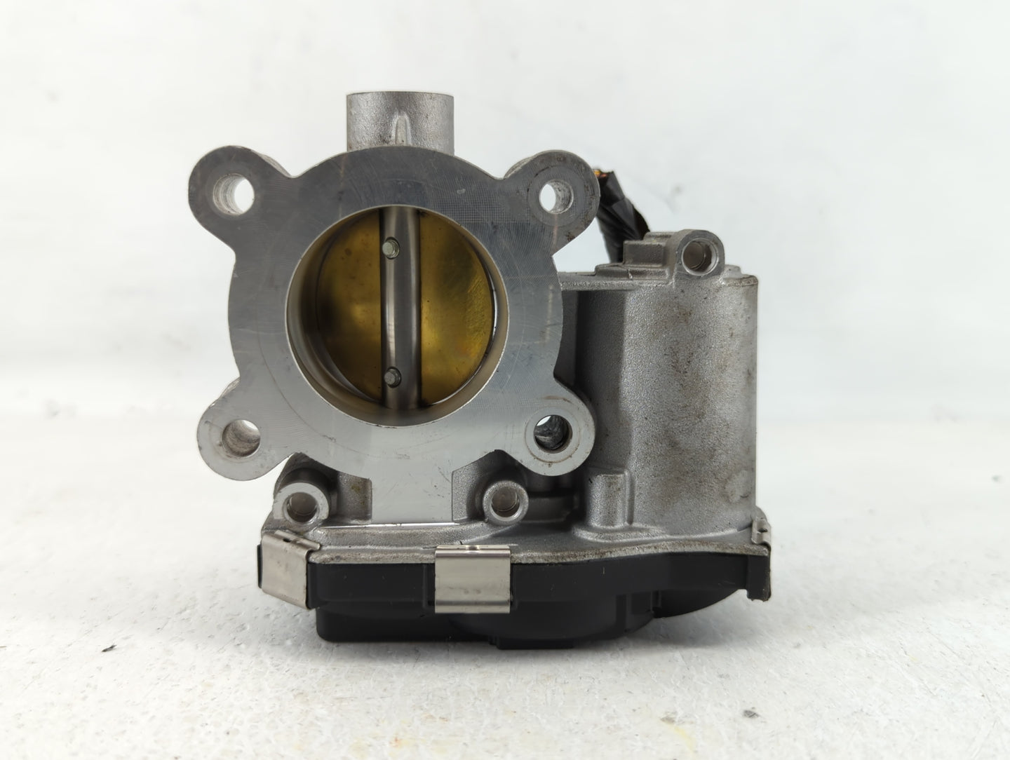 2016-2021 Chevrolet Malibu Throttle Body P/N:12671379AA Fits Fits 2016 2017 2018 2019 2020 2021 2022 OEM Used Auto Parts - O