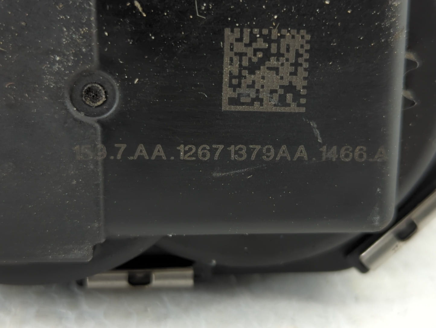 2016-2021 Chevrolet Malibu Throttle Body P/N:12671379AA Fits Fits 2016 2017 2018 2019 2020 2021 2022 OEM Used Auto Parts - O