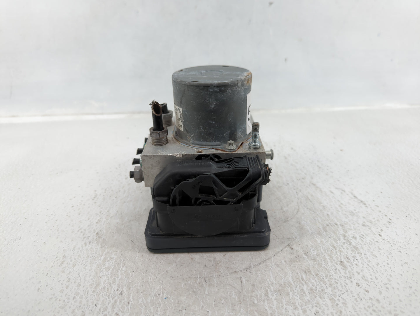 2018 Chevrolet Malibu ABS Pump Control Module Replacement P/N:065055766 84325538, 84205167 Fits OEM Used Auto Parts - Oemuse