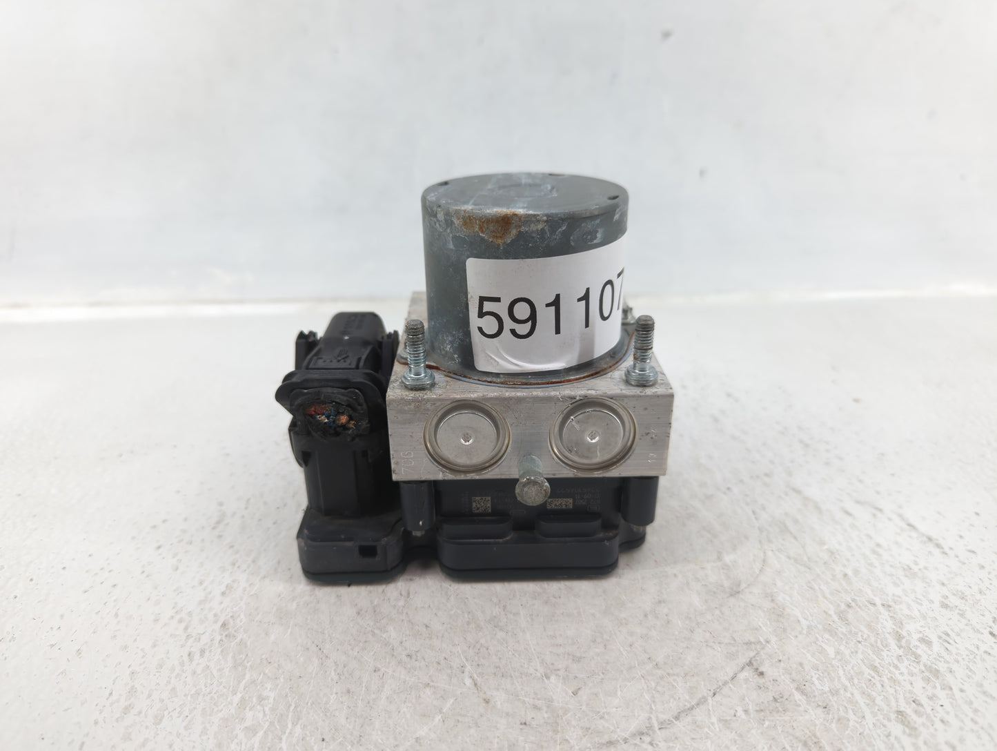 2018 Chevrolet Malibu ABS Pump Control Module Replacement P/N:065055766 84325538, 84205167 Fits OEM Used Auto Parts - Oemuse