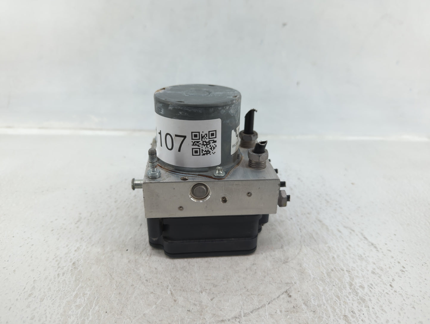 2018 Chevrolet Malibu ABS Pump Control Module Replacement P/N:065055766 84325538, 84205167 Fits OEM Used Auto Parts - Oemuse