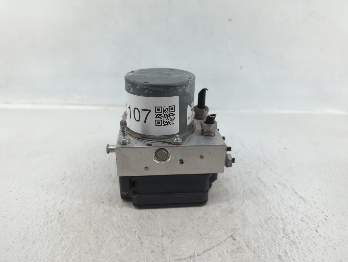 2018 Chevrolet Malibu Anti-Lock Brake ABS Pump Module Actuator OEM P/N:065055766 84325538, 84205167 Fits OEM Used Auto Parts