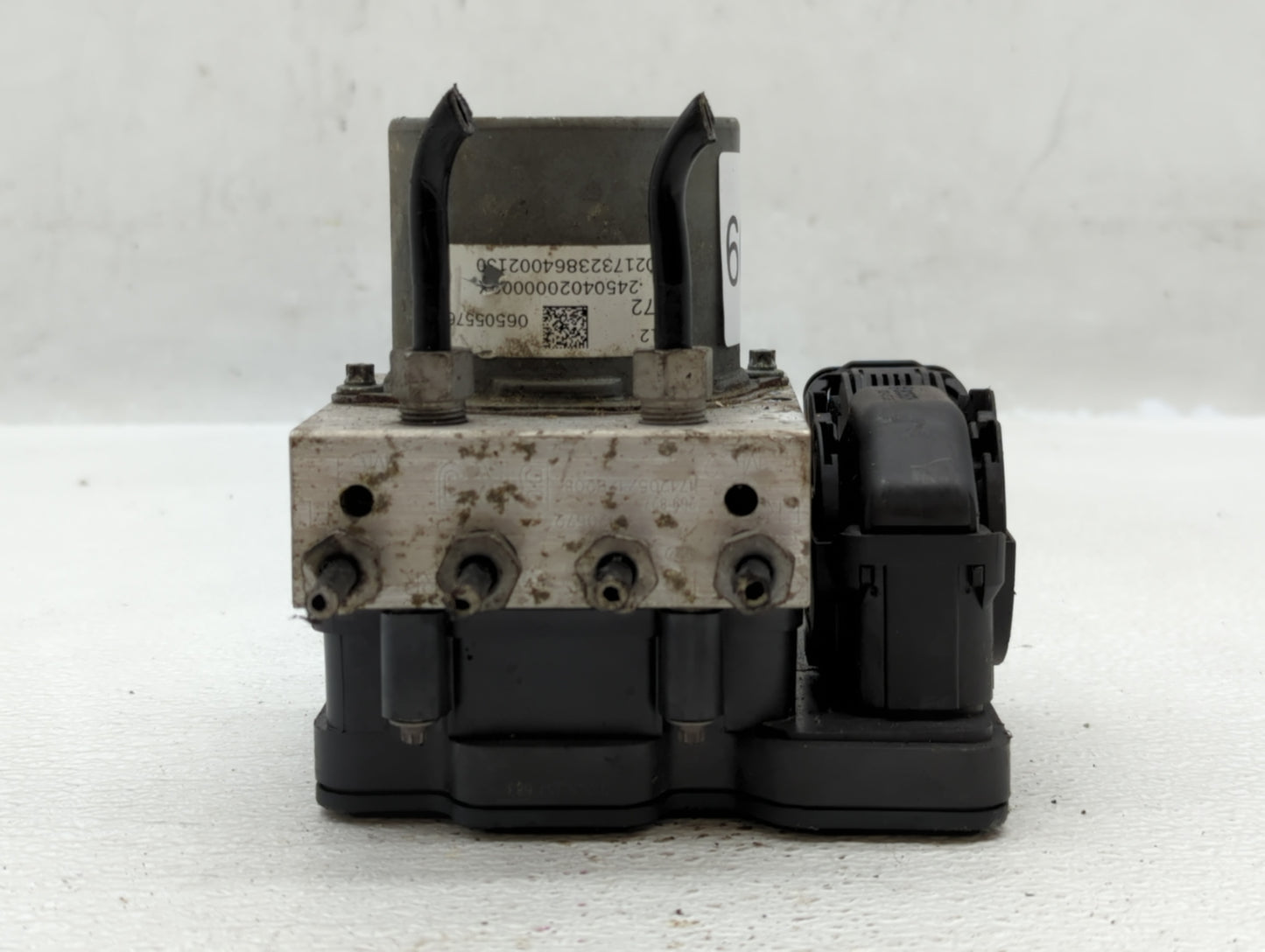 2018 Chevrolet Malibu ABS Pump Control Module Replacement P/N:06505576 Fits OEM Used Auto Parts - Oemusedautoparts1.com