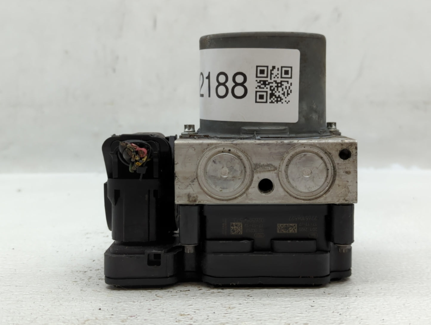 2018 Chevrolet Malibu ABS Pump Control Module Replacement P/N:06505576 Fits OEM Used Auto Parts - Oemusedautoparts1.com