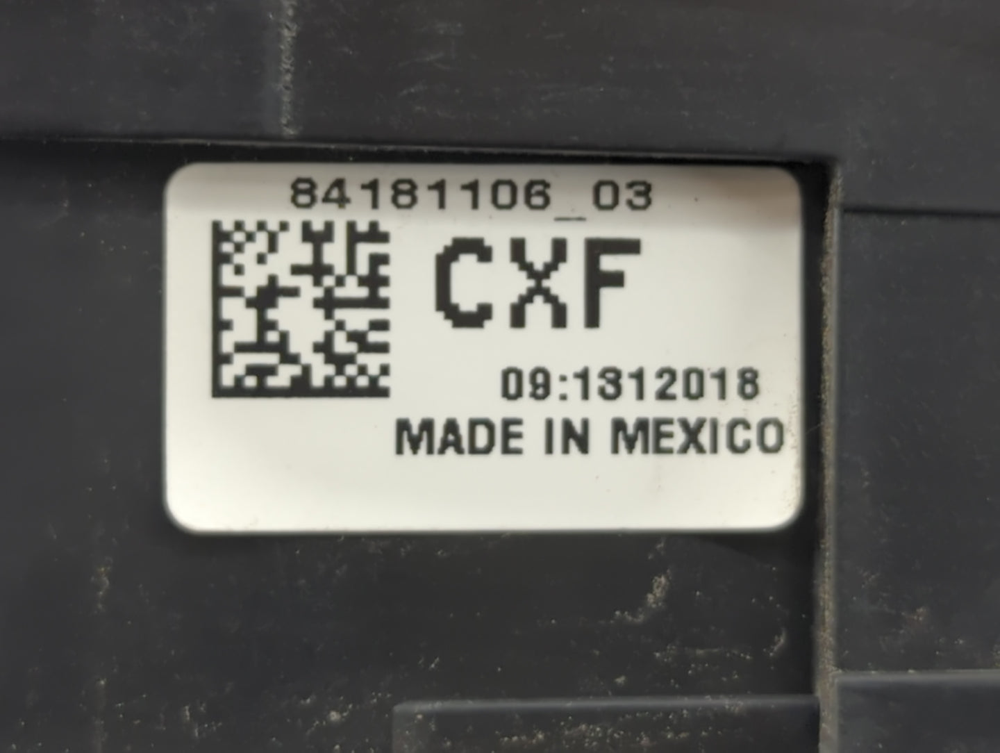 2018-2019 Chevrolet Malibu Fusebox Fuse Box Panel Relay Module P/N:84181107_03 Fits Fits 2018 2019 OEM Used Auto Parts - Oem