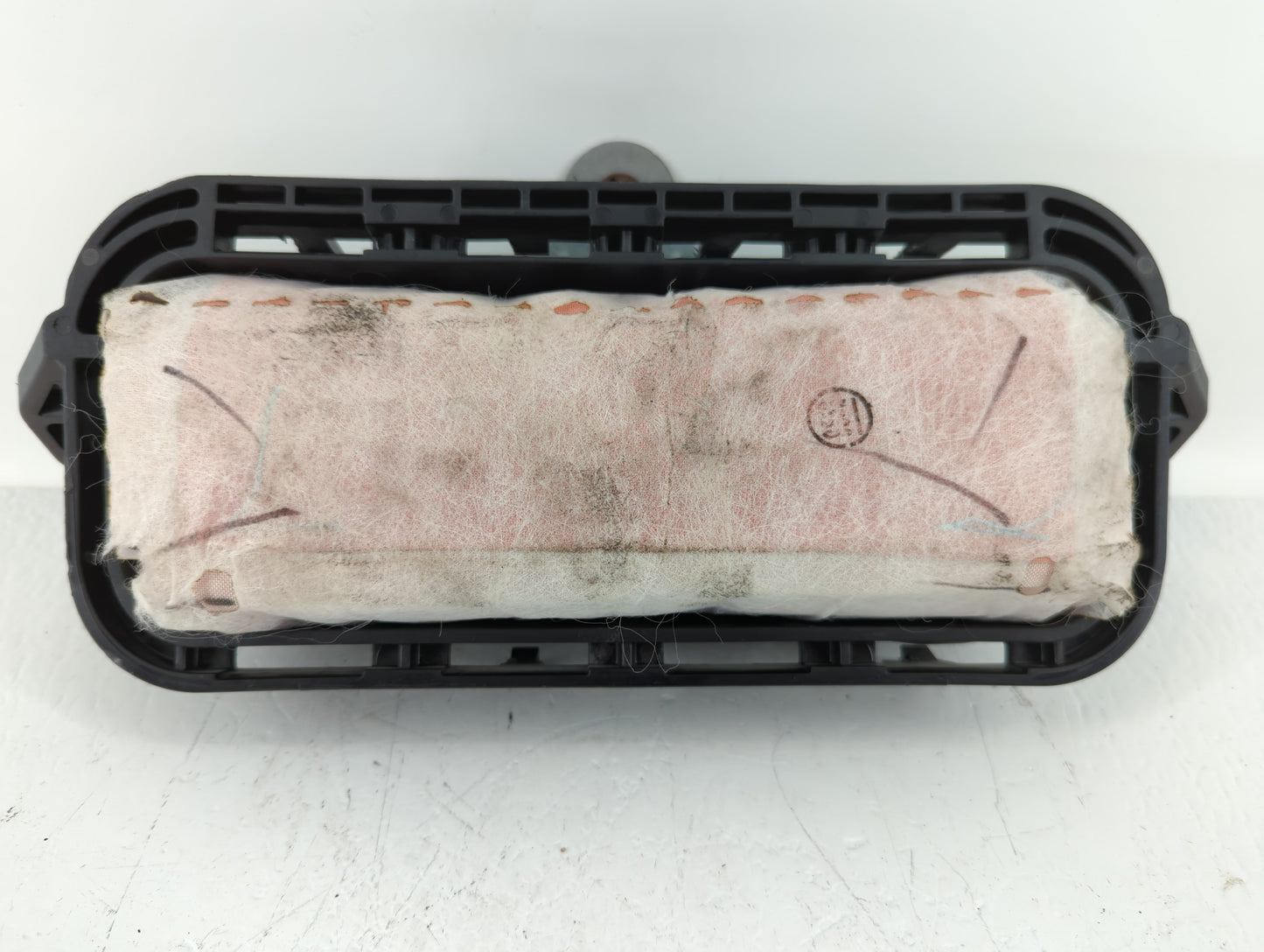 2018 Chevrolet Malibu Air Bag Passenger Right Dashboard Oem - Oemusedautoparts1.com