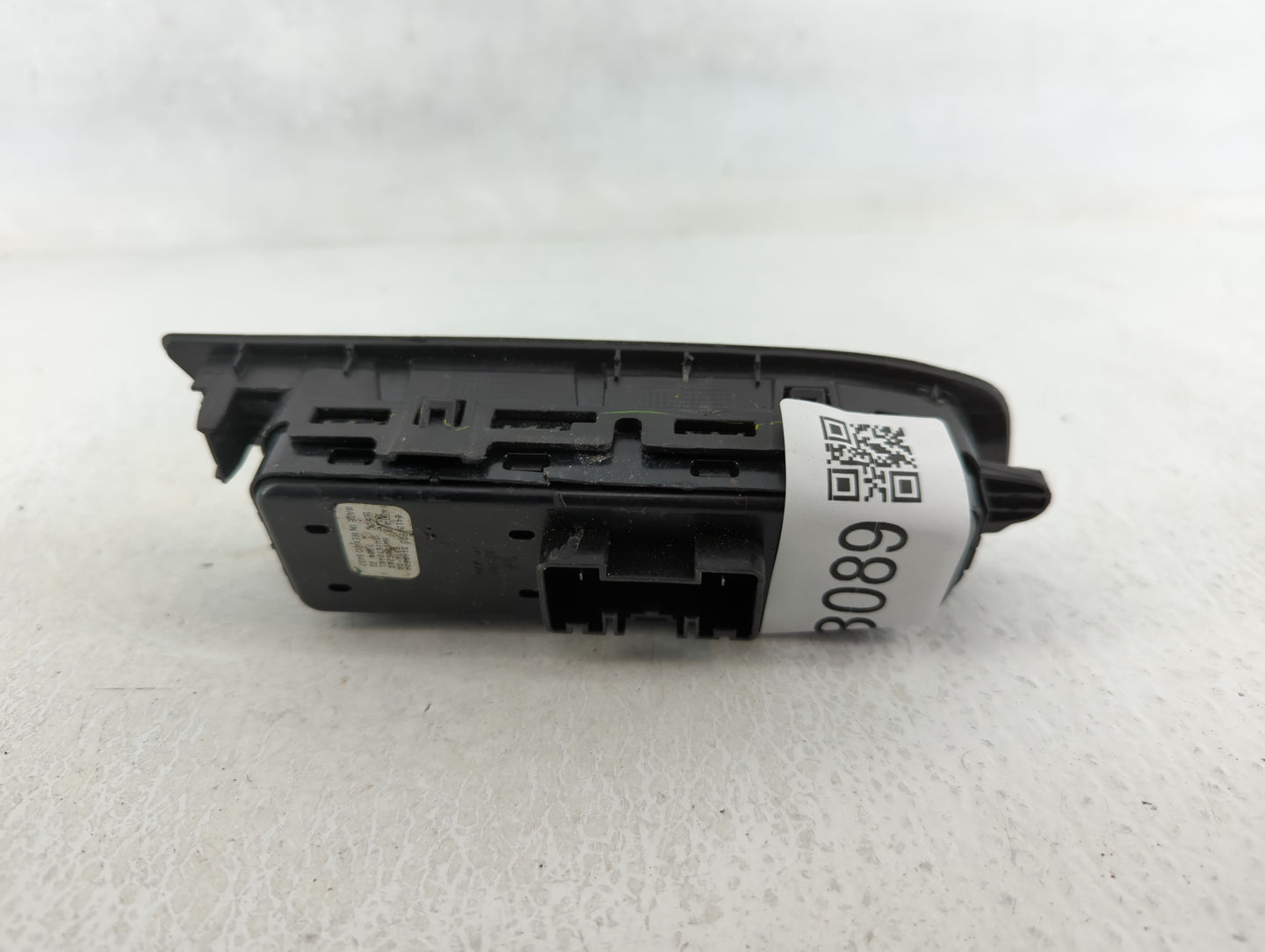 2016-2021 Chevrolet Malibu Master Power Window Switch Replacement Driver Side Left P/N:84139693 Fits OEM Used Auto Parts - O