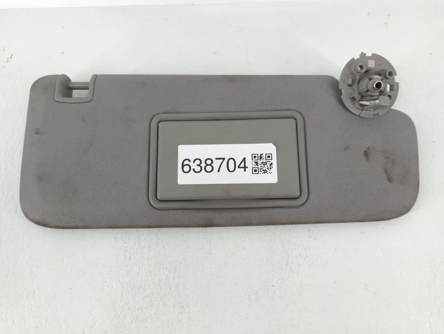 2016-2021 Chevrolet Malibu Sun Visor Shade Replacement Driver Left Mirror Fits Fits 2016 2017 2018 2019 2020 2021 OEM Used A