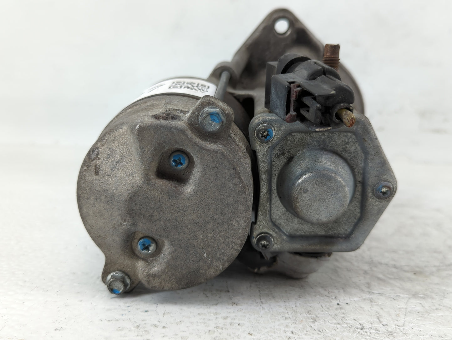2017-2021 Chevrolet Malibu Car Starter Motor Solenoid OEM P/N:21803264 Fits Fits 2017 2018 2019 2020 2021 2022 OEM Used Auto